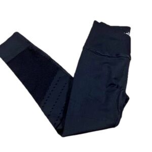 SHEFIT Leggings, Black, Size Small